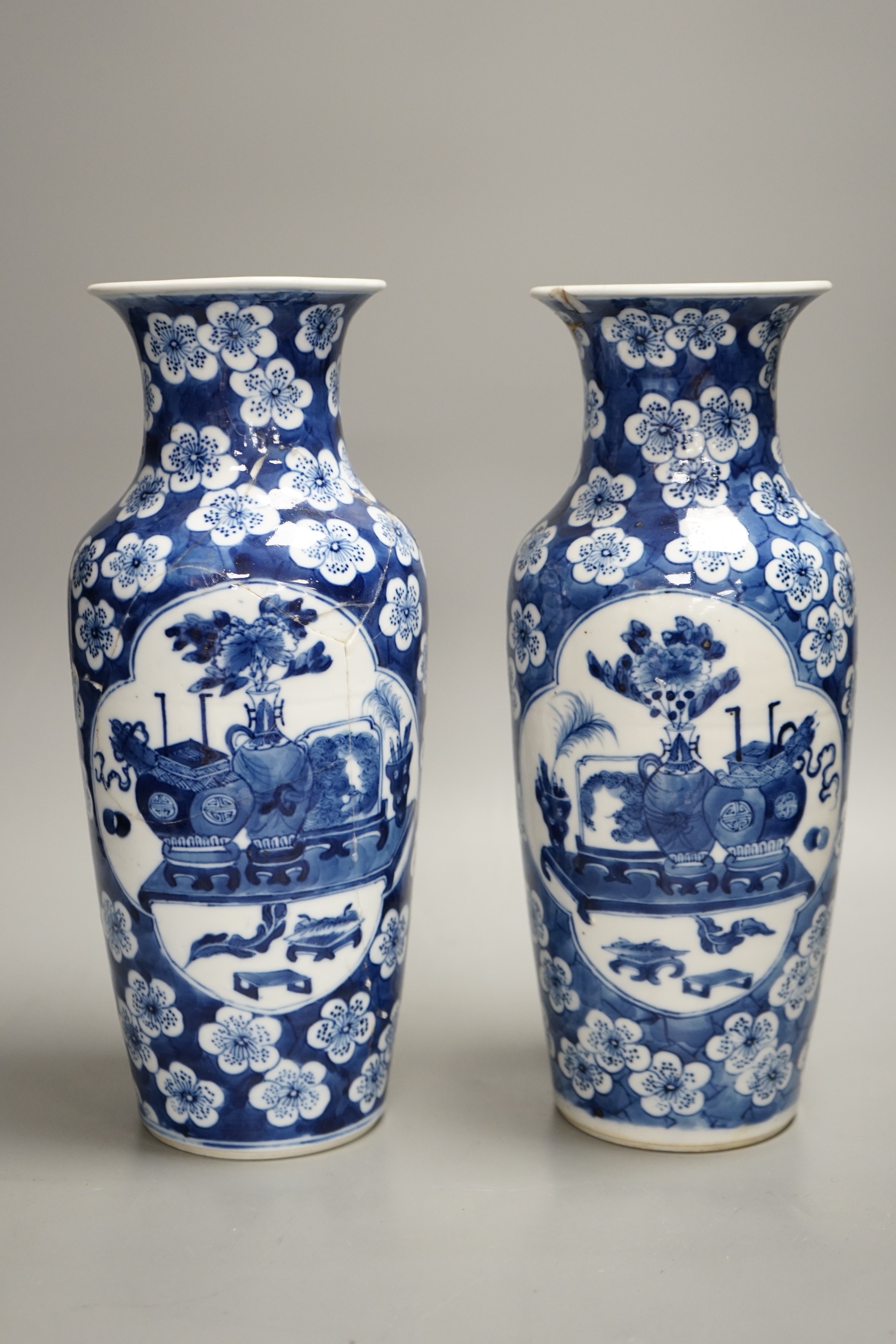 A pair of Chinese blue and white vases, c.1900, 30cm